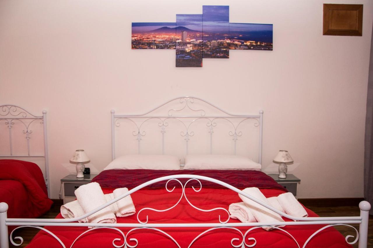 O' Sole E' Napule Bed & Breakfast Naples Exterior photo